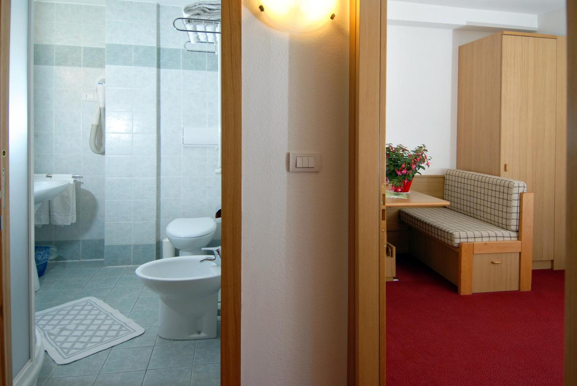 Ziano di Fiemme Hotel Zanon מראה חיצוני תמונה
